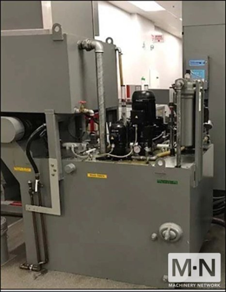 DMG DMC 125U 5-Axis Universal Machining Center, 2004 w/LS 7 Pallet System