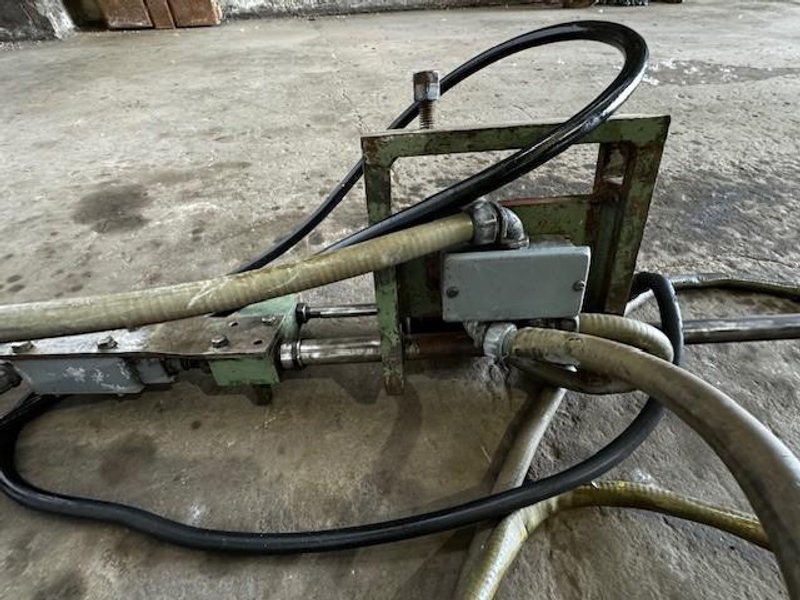 CONTINENTAL #3 PIPE ANS TUBE CUT-OFF MACHINE STOCK# 3225