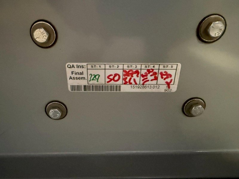ABB 2500A Spectra Series 10′ Straight Length Copper Busway 600V, 3PH, 3G NEW