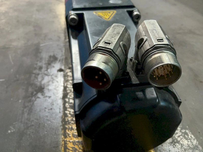 Kollmorgen  Pm Servomotor W/ Micron Gearhead - Akm52k-ancndb00