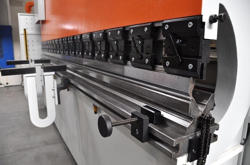 Ermak - Eco-Bend 200 ton x 3600 mm CNC