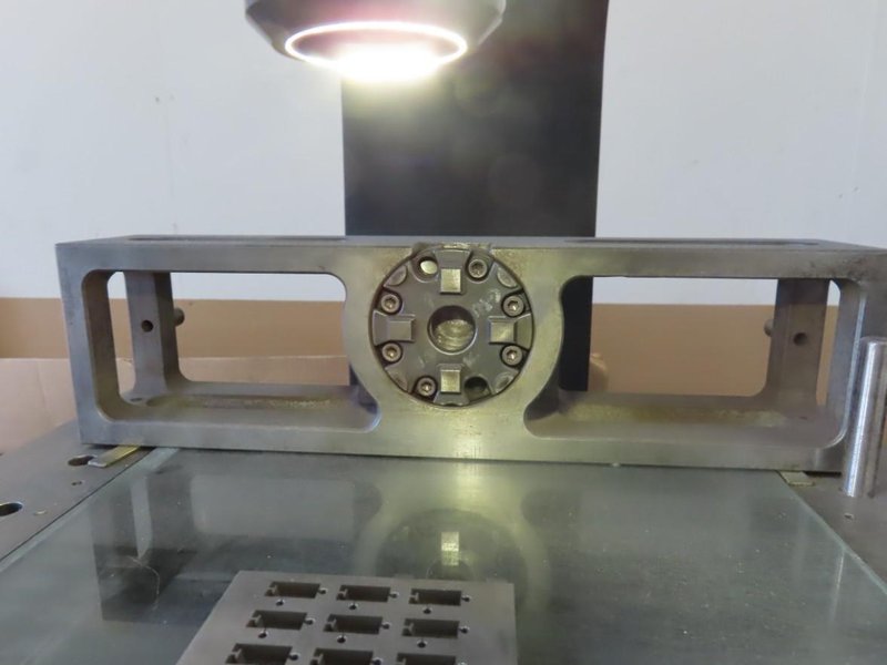Micro-Vu Model 30 2 Video Measuring System w 2 Axis Micro-VU DRO w Q16 Metrology Computer- Auction Item
