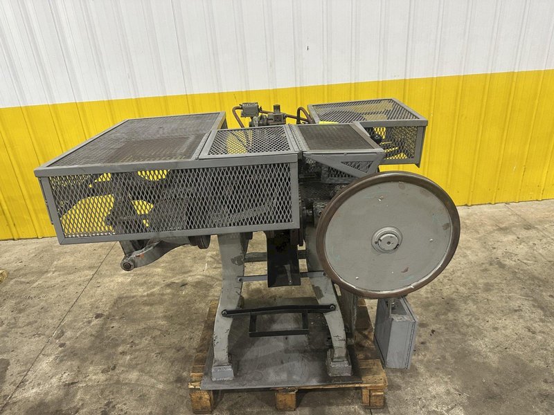 #1 US BAIRD 4 SLIDE WIRE FORMING MACHINE : STOCK #23629