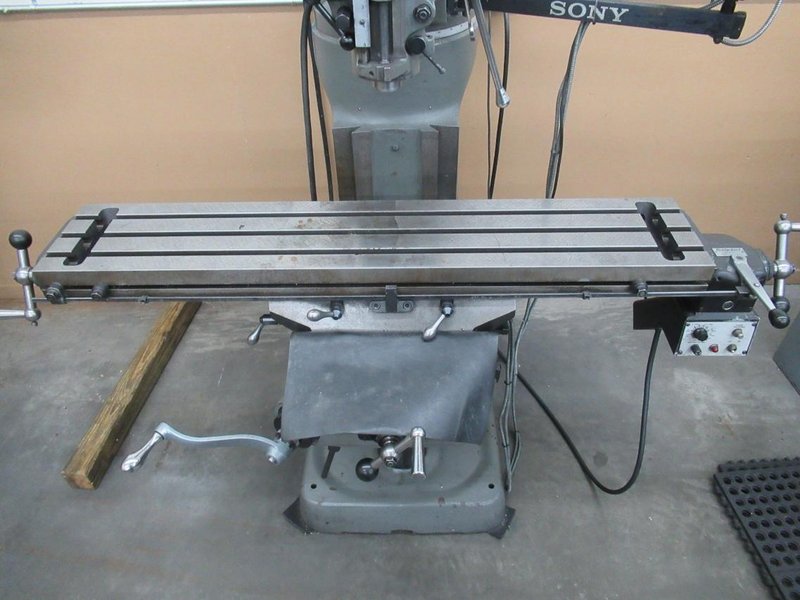 Bridgeport Series I-2HP Vertical Knee Mill, Sony Millman 2-Axis DRO, 9"x 48" Table, X-Axis Power Feed, Power Quill Feed, Chrome Ways- Auction Item