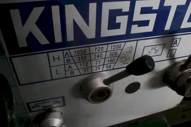 30" X 120" KINGSTON ENGINE LATHE: STOCK #69482