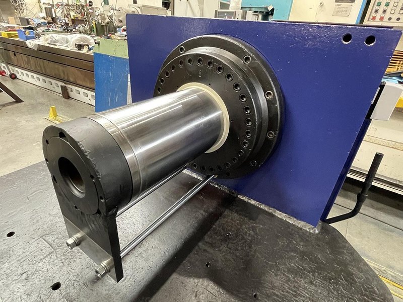 Colly - HV 250 ton
