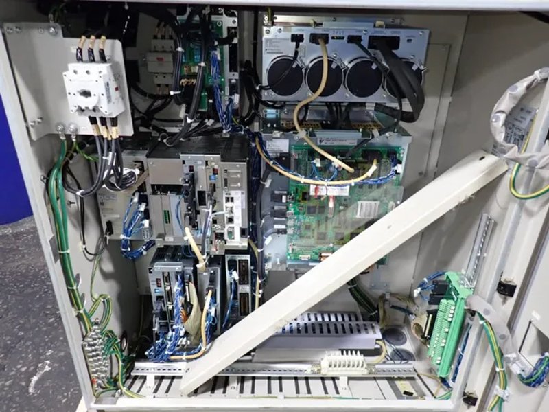 Yaskawa Electric Corporation Robot Control - Motoman Dx100