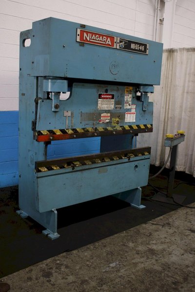 55 TON X 6' NIAGARA HYDRAULIC PRESS BRAKE: STOCK #61951