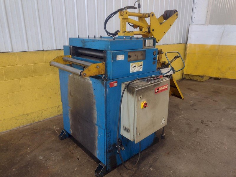 31" x .090" DIMECO MODEL #1676EVV 7 ROLL POWERED STRIP STRAIGHTENER WITH PEELER ARM: STOCK 17225