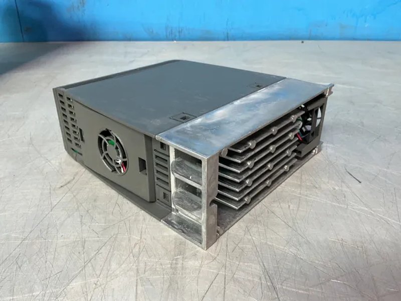 Siemens 4 Kw Variable Frequency Converter - 6sl3210-1ke18-8ab1