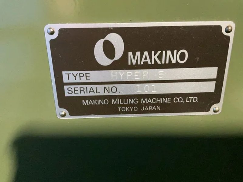 Makino 16” X 29” CNC VMC - Hyper 5