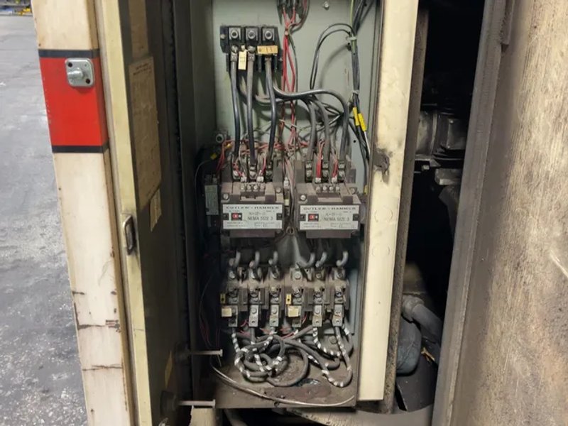 Gardner-denver  75 Hp  Rotary Screw Air Compressor