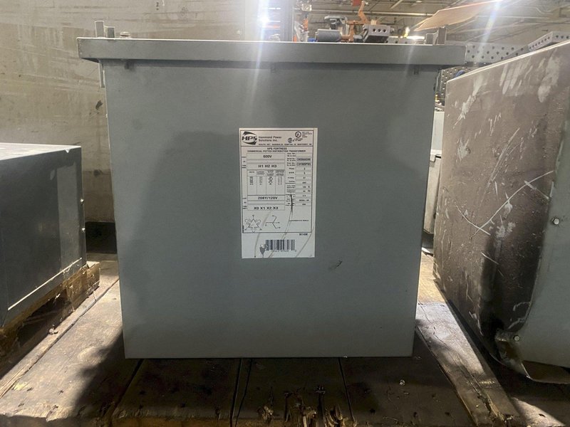 Hammond Power Solutions – C3F009PBS Transformer 600V – 208Y/120V, 9kVA USED