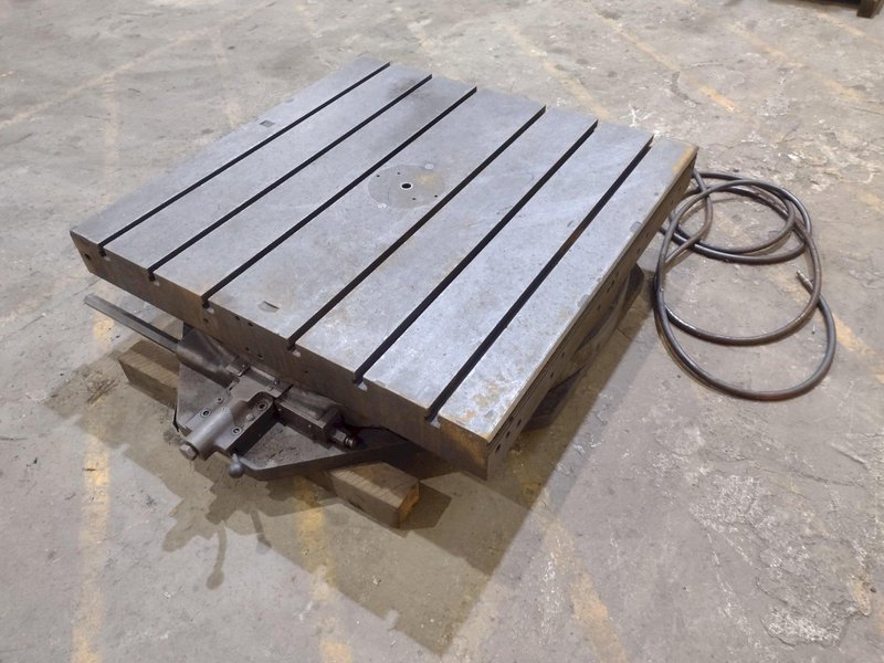 48" X 48" X 27,000 LBS LUCAS PNEUMATIC AIR LIFT ROTARY TABLE: STOCK 19781