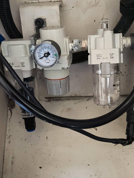 Doosan DMV 3016L VMC, 2006 – Fanuc Control, Videos Available