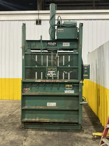 30" X 60" SELCO MODEL V5-HD VERTICAL HYDRAULIC BALER: YOBRO #24583