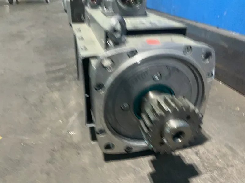Siemens  Servo Motor  - 1ft7105-5sf71-4ca1