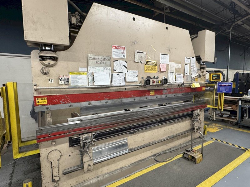 230 TON X 14' PACIFIC MODEL #J230-14 HYDRAULIC PRESS BRAKE: STOCK #79499