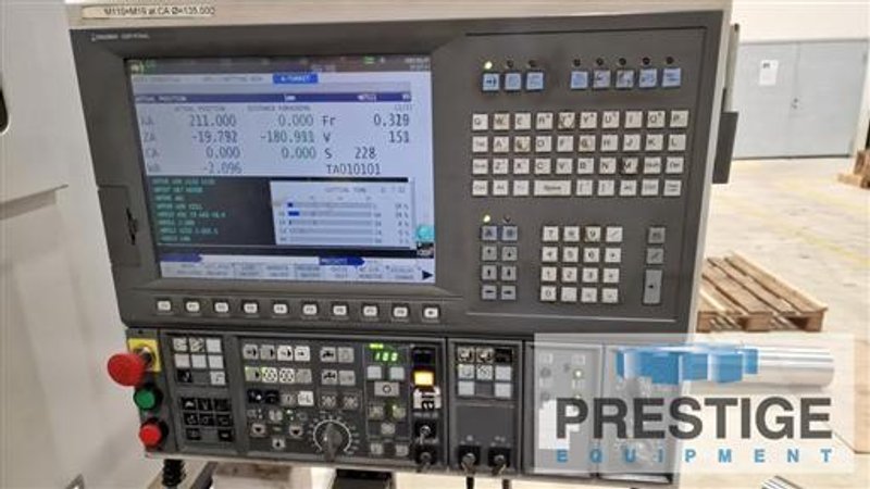 Lathes CNC Three Axis Or More