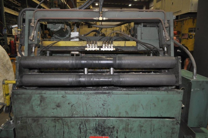 30" x .065" Rowe Motorized Straightener