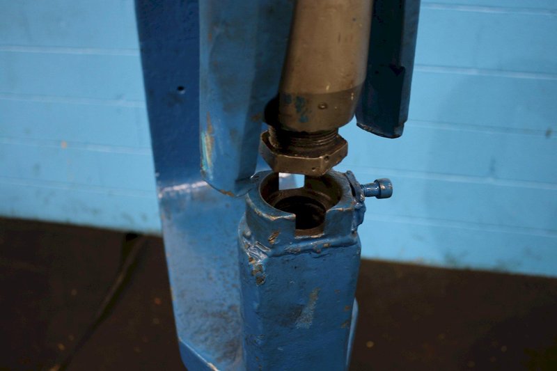 90 TON ROCKFORD #791 HYDRAULIC C FRAME WEBB PUNCH: STOCK # 63726