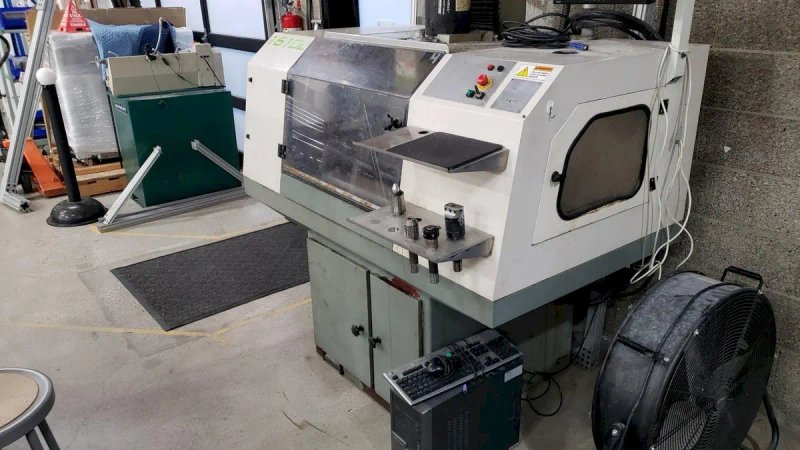 2011 MAKINO 1610L | CNC Machines
