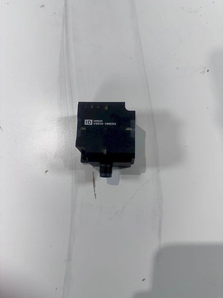 OMRON V680S-HMD63-PNT Reader USED