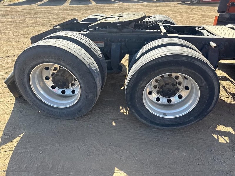 2021 Freightliner Cascadia 1FUJHHDR2MLMJ2180