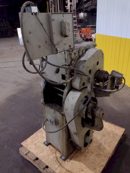 .072" X 1" COIL TORRINGTON MODEL #W-21 SPRING COILER / COIL MACHINE: STOCK #18722