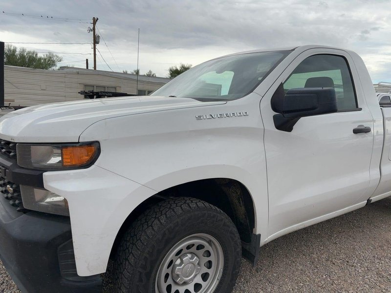 Chevrolet Silverado Pickup Truck, 2020 – Standard Cab