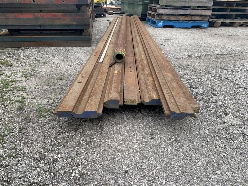 16' (192") ACUTE BOTTOM PRESS BRAKE DIE: STOCK 13030