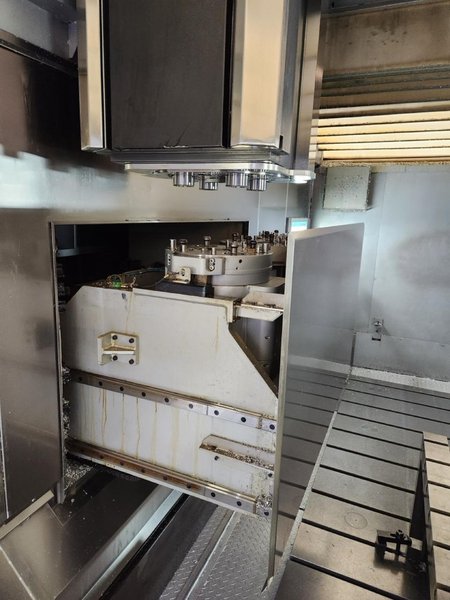 Parpas XS63 5-Axis Gantry Mill, 2011 – TSC, Renishaw Probe, Dual Chip Conveyors, 120 ATC