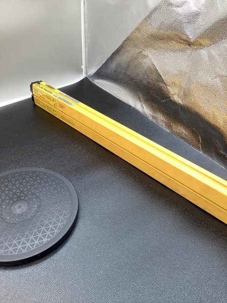 BANNER SLSCR30‑1500Q8 + SLSCE30‑1500Q8 Safety Light Curtain USED