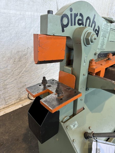 36 TON PIRANHA P-36 IRON WORKER. STOCK #0889325