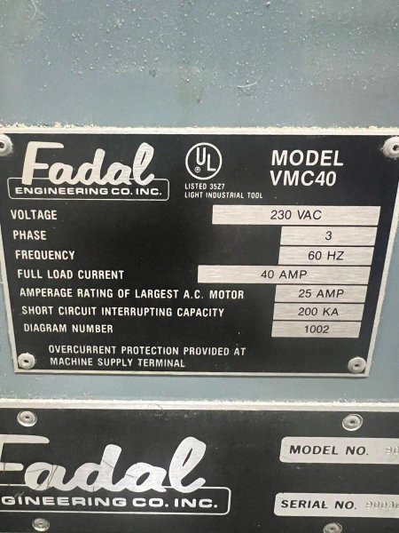 USED FADAL VMC 40 VERTICAL MACHINING CENTER