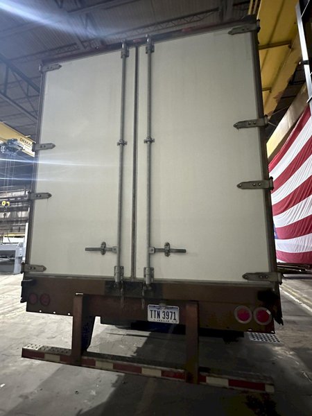 2007 X 53' UTILITY MFG  SLIDING CURTAIN-SIDE SEMI TRAILER: STOCK #19607