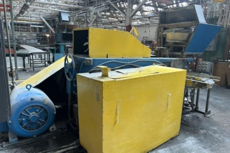 400 Ton HERLAN P8 IMPACT EXTRUSION PRESS