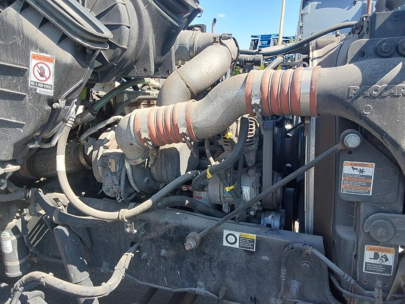 2022 Kenworth T270 Box  2NKHHM6X5NM482156