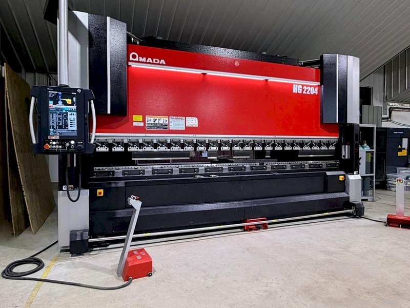 Amada HG 2204 243 Ton x 14' Bed Hydraulic Press Brake