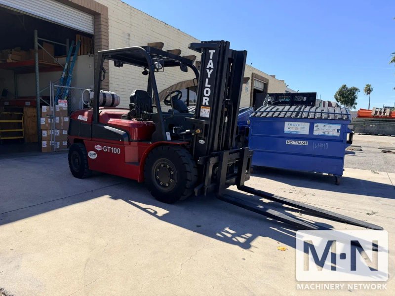 9150 LB TAYLOR GT100L FORKLIFT MFG 2021 WITH  ONLY 73 HOURS