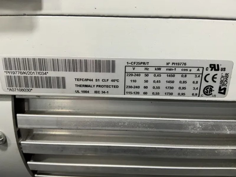Edwards Rotary Vane Dual-stage Vacuum Pump - Rv3