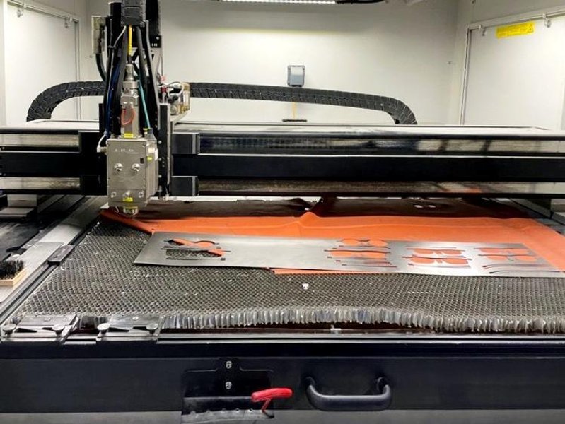 IPG SYS-4X4 LaserCube Fiber laser