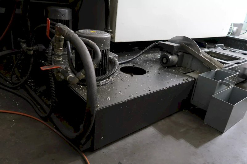 Yama Seiki AV-1000 CNC Vertical Machining Center – 10000 RPM Mill