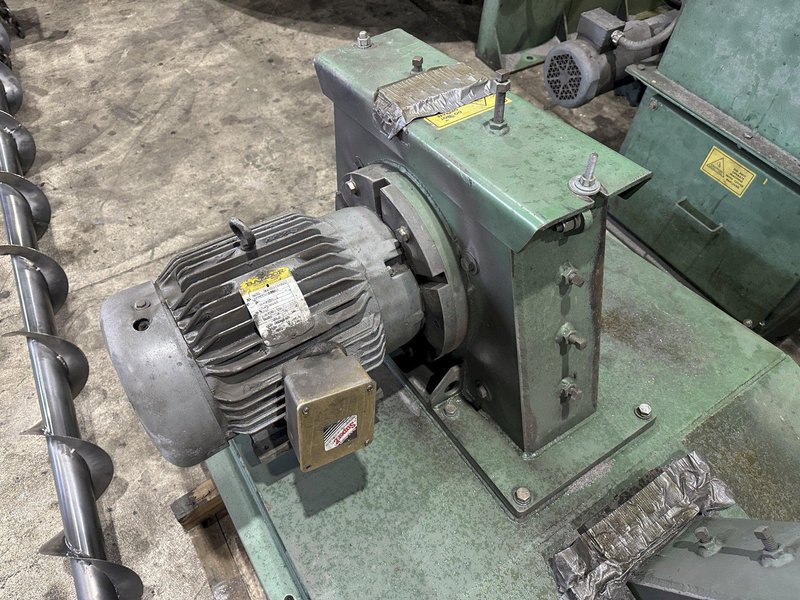 36" X 72" GOFF MODEL #3672D SPINNER HANGER SHOT BLAST CLEANING SYSTEM, NEW 2006: STOCK #22470