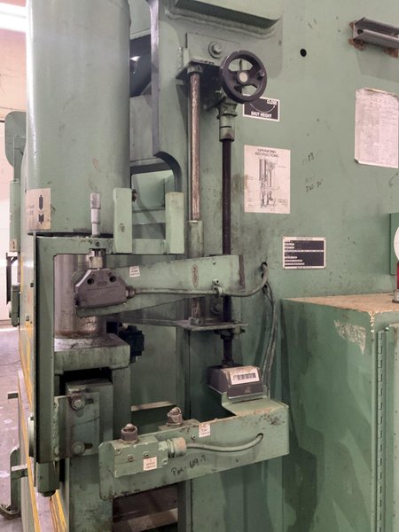 95 TON X 8' BETENBENDER HYDRAULIC PRESS BRAKE: STOCK #80833