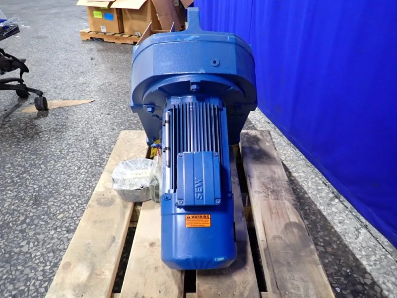 Sew-eurodrive 7.5 Hp Gear Motor