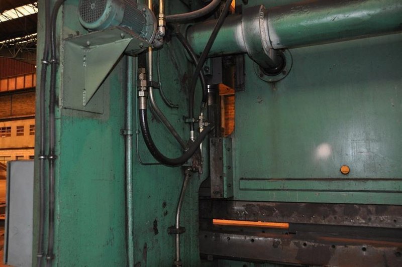 Beyeler - 600 ton x 5100 mm