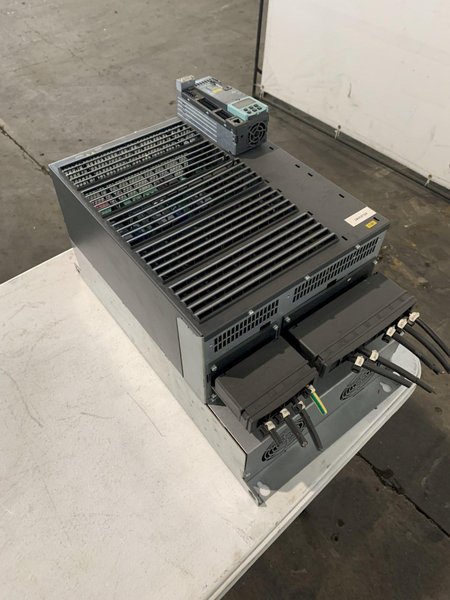 SIEMENS SINAMICS POWER MODULE 340. STOCK # 0152524