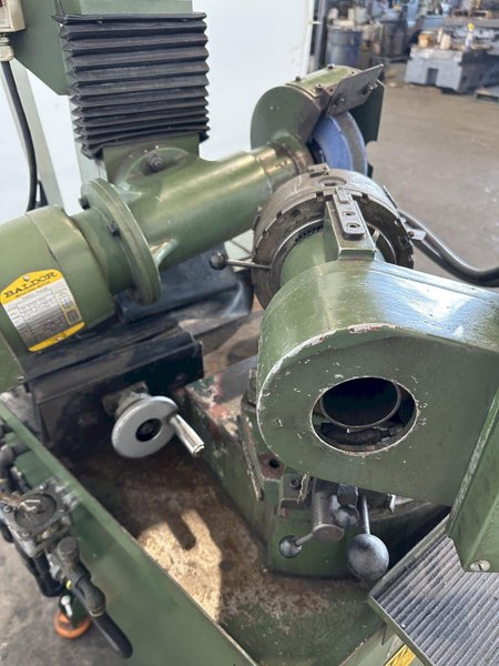 2" RUSH 252 DRILL AND TOOL GRINDER. STOCK # 0418423