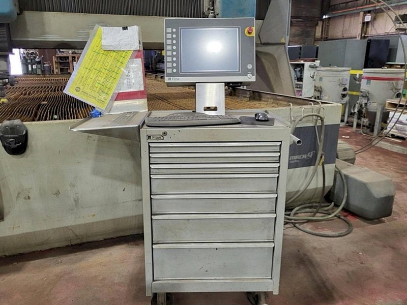 FLOW MACH 4 M4C 3070C - Waterjet Cutters